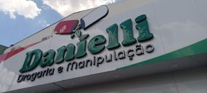 Letra caixa com Policarbonato Frontal para Drogaria Danielli de Mogi Mirim/SP
